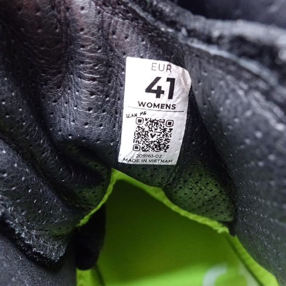 NEW VivoBarefoot Tracker Forest ESC Barefoot Boot main image 10